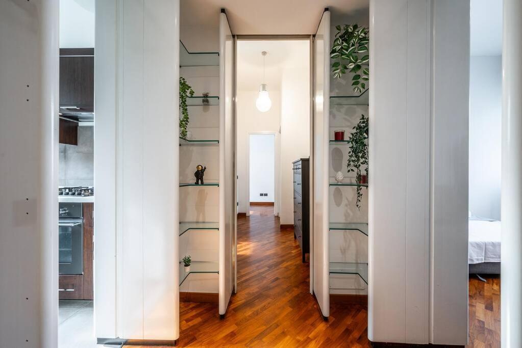 Ferienwohnung Carrobbio'S Nest - Elegant With Wifi And Netflix Mailand Exterior foto